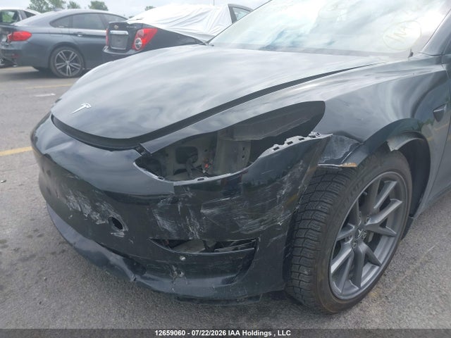 Продажа на аукционе авто 2021 Tesla Model 3, vin: 5YJ3E1EAXMF852398, номер лота: 12659060