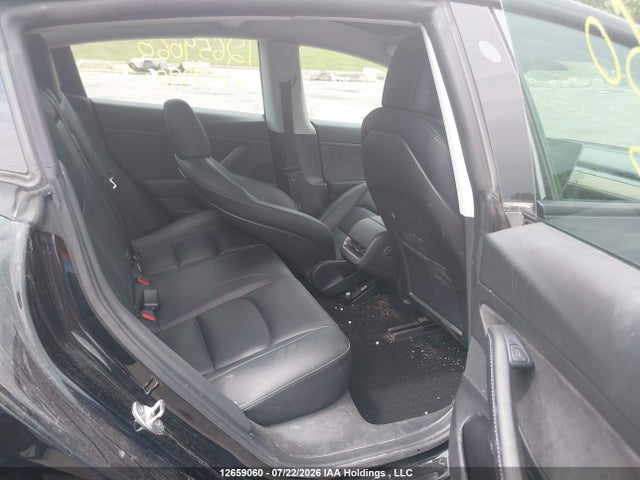 Продажа на аукционе авто 2021 Tesla Model 3, vin: 5YJ3E1EAXMF852398, номер лота: 12659060