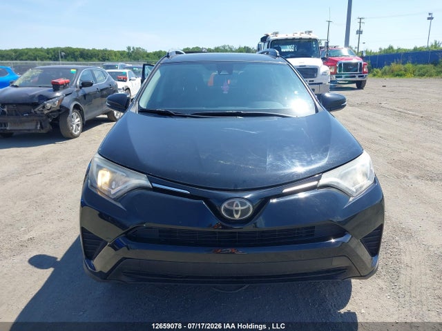 Продаж на аукціоні авто 2018 Toyota Rav4 Le, vin: 2T3ZFREV1JW501118, номер лоту: 12659078