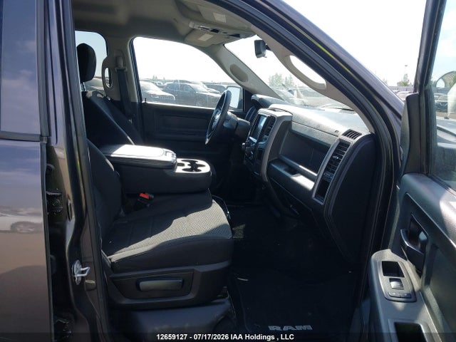 12659127 :رقم المزاد ، 3C6RR7KT9LG305579 vin ، 2020 Ram 1500 Classic St مزاد بيع