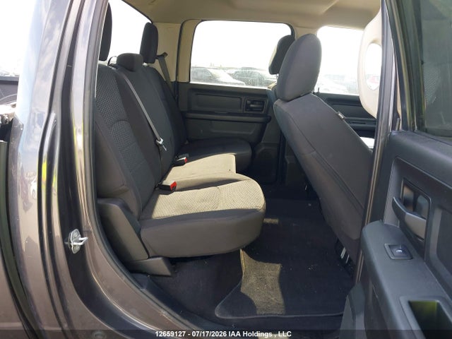 12659127 :رقم المزاد ، 3C6RR7KT9LG305579 vin ، 2020 Ram 1500 Classic St مزاد بيع
