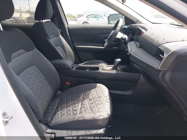 Nissan KICKS SV 2026 3N8AP6CB8TL381351 Image 5