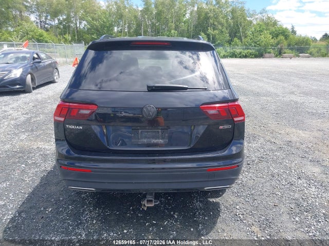 2020 Volkswagen Tiguan Comfortline/iq Drive მანქანა იყიდება აუქციონზე, vin: 3VV2B7AX2LM002696, აუქციონის ნომერი: 12659165