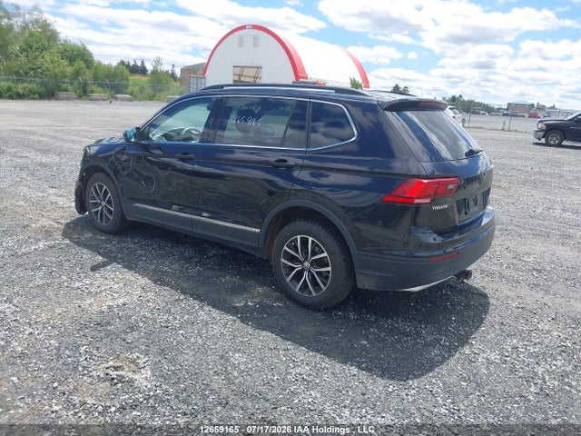 2020 Volkswagen Tiguan Comfortline/iq Drive მანქანა იყიდება აუქციონზე, vin: 3VV2B7AX2LM002696, აუქციონის ნომერი: 12659165