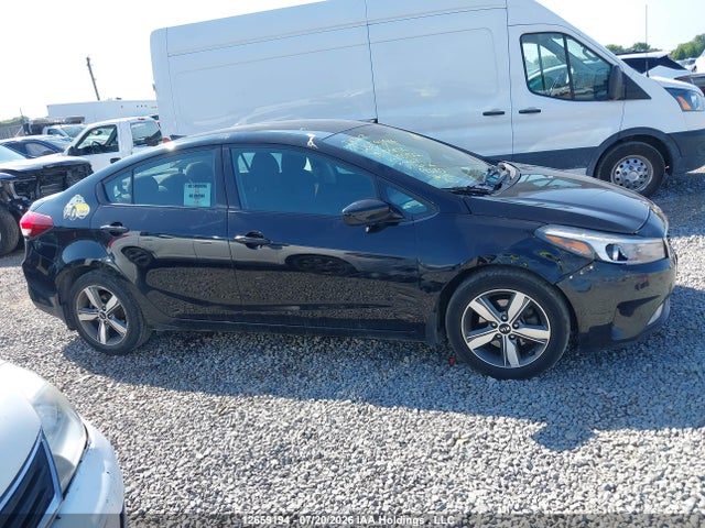 KIA Forte 2018 3KPFL4A77JE185922 Image 13
