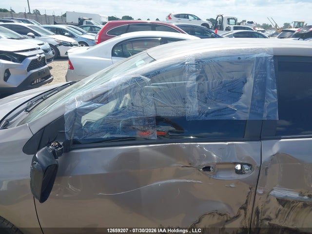 Aukcja sprzedaży 2015 Toyota Corolla, vin: 2T1BURHE9FC425992, numer aukcji: 12659207