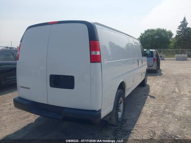 Chevrolet Express G2500 2022 1GCWGBFP6N1264444 Image 4
