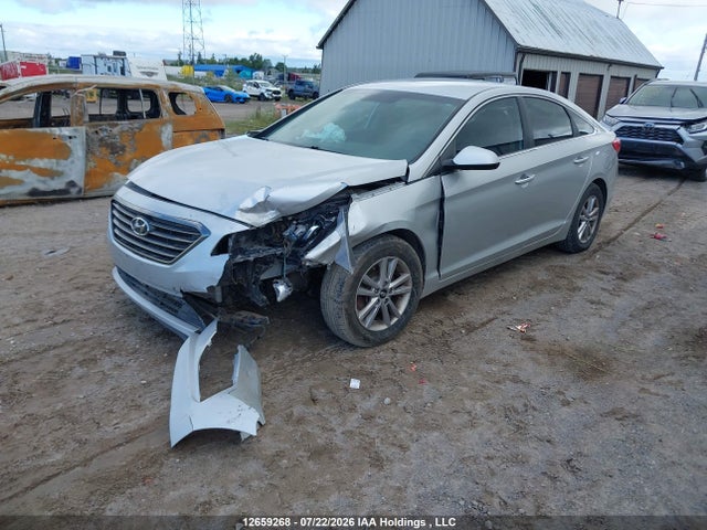 Hyundai SONATA GL 2015 5NPE24AF1FH013183 Image 2