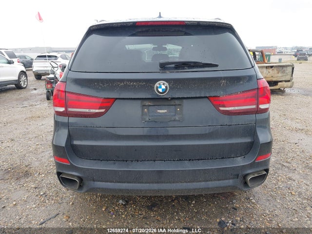 BMW X5 50i 2014 5UXKR6C58E0C02666 Image 17