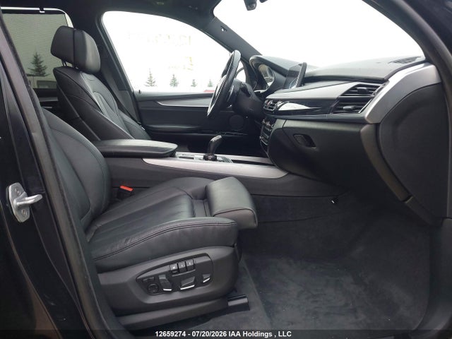 BMW X5 50i 2014 5UXKR6C58E0C02666 Image 5