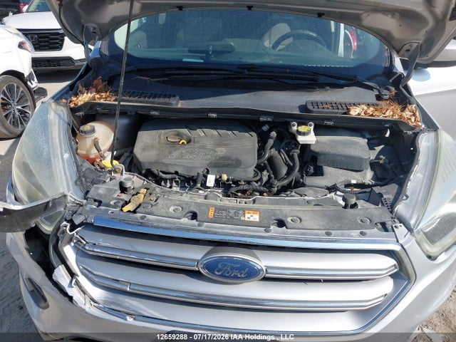 Ford ESCAPE SE 2017 1FMCU9GD5HUB63161 Image 10