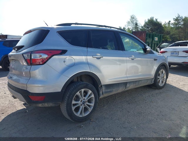 Ford ESCAPE SE 2017 1FMCU9GD5HUB63161 Image 14