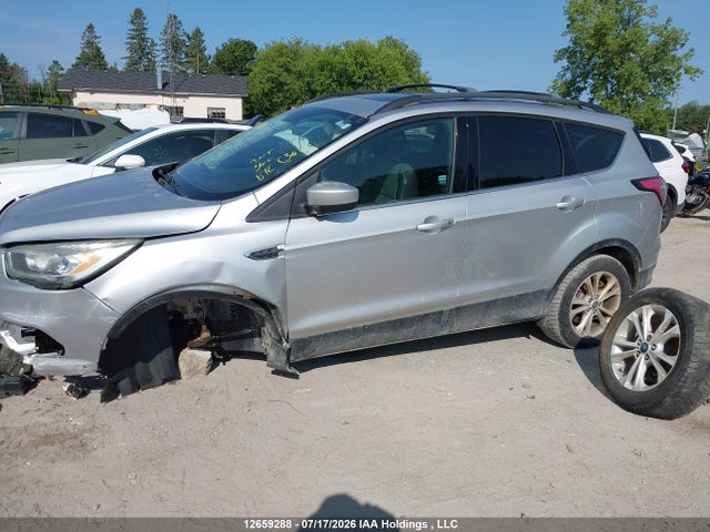 Ford ESCAPE SE 2017 1FMCU9GD5HUB63161 Image 15