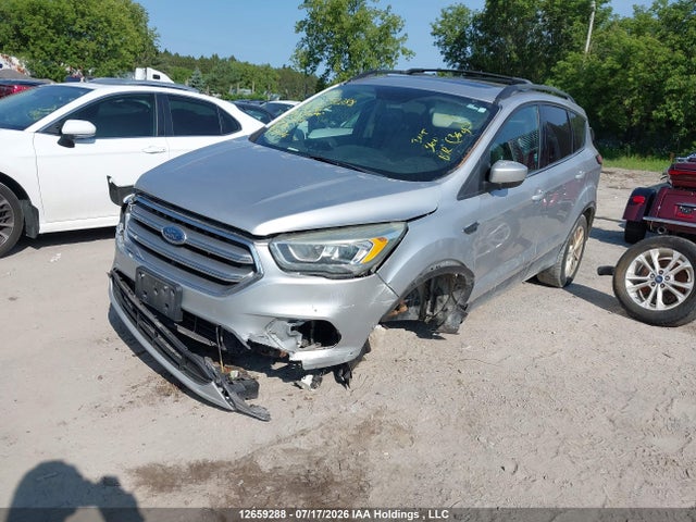 Ford ESCAPE SE 2017 1FMCU9GD5HUB63161 Image 2