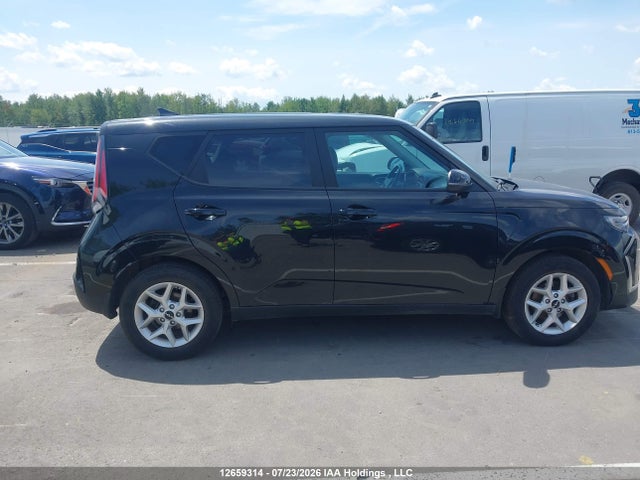 KIA Soul 2023 KNDJ33AU1P7884840 Image 13