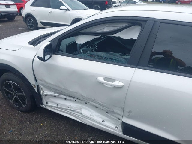 2025 Kia Niro მანქანა იყიდება აუქციონზე, vin: KNDCP3LE9S5298586, აუქციონის ნომერი: 12659356
