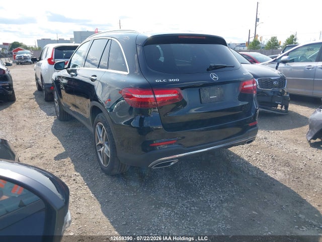 2018 Mercedes-benz Glc 300 4matic მანქანა იყიდება აუქციონზე, vin: WDC0G4KB2JV025627, აუქციონის ნომერი: 12659390