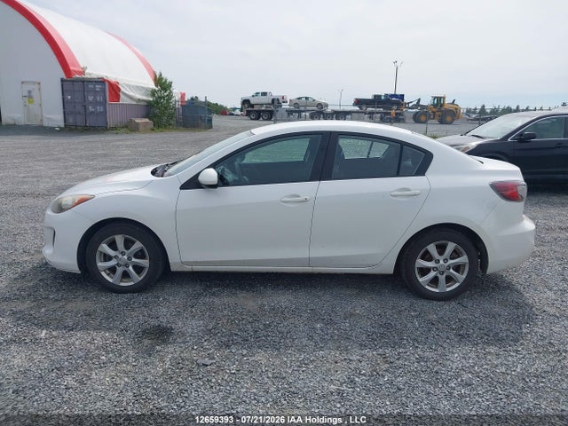 Aukcja sprzedaży 2013 Mazda Mazda3 Gx, vin: JM1BL1UF8D1824123, numer aukcji: 12659393