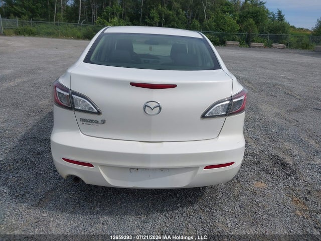 Aukcja sprzedaży 2013 Mazda Mazda3 Gx, vin: JM1BL1UF8D1824123, numer aukcji: 12659393