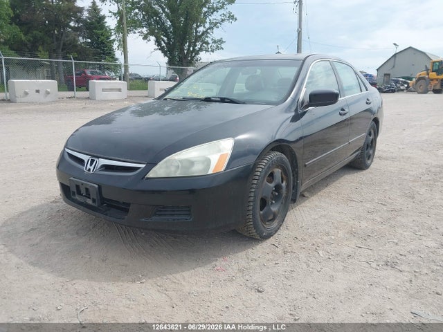12643621 :رقم المزاد ، 1HGCM66526A802545 vin ، 2006 Honda Accord Ex V6 مزاد بيع