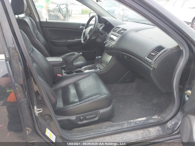 12643621 :رقم المزاد ، 1HGCM66526A802545 vin ، 2006 Honda Accord Ex V6 مزاد بيع