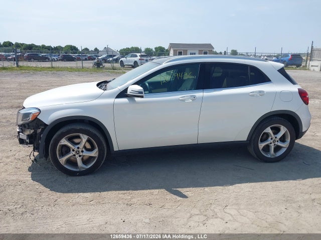 WDCTG4GB9JJ527175 Mercedes-Benz Gla 250 4matic