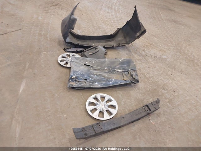 12659445 :رقم المزاد ، 2T1BURHE5JC115069 vin ، 2018 Toyota Corolla L/le/xle/se/xse مزاد بيع