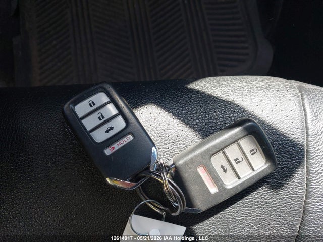 Honda Accord Touring 2015 1HGCR2F99FA804922 Image 11