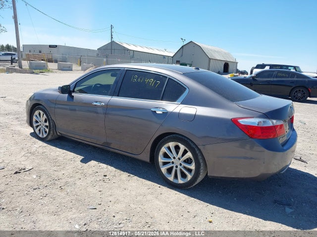 Honda Accord Touring 2015 1HGCR2F99FA804922 Image 3