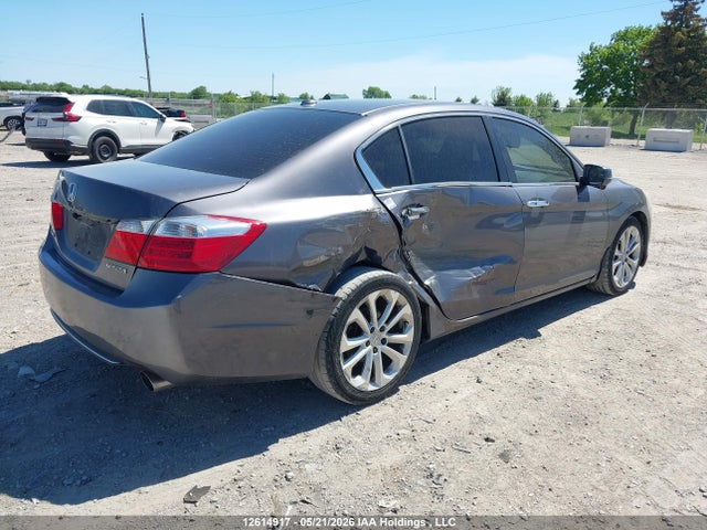 Honda Accord Touring 2015 1HGCR2F99FA804922 Image 4
