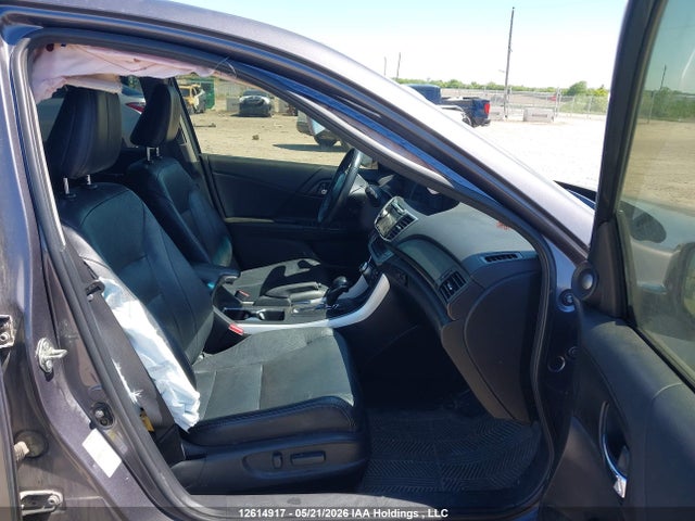 Honda Accord Touring 2015 1HGCR2F99FA804922 Image 5