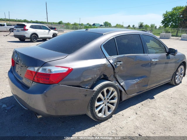 Honda Accord Touring 2015 1HGCR2F99FA804922 Image 6