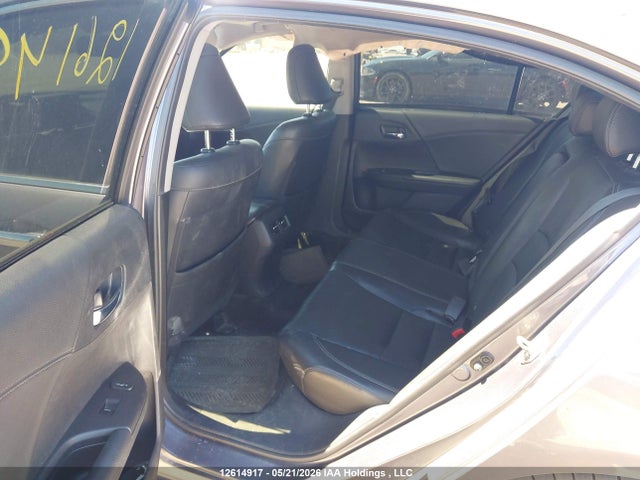 Honda Accord Touring 2015 1HGCR2F99FA804922 Image 8