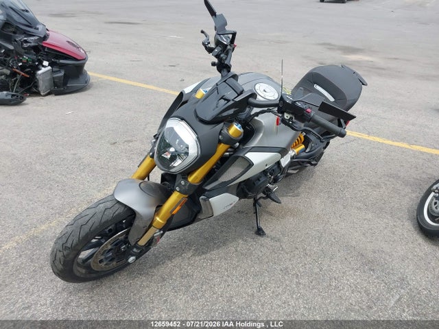 Ducati Diavel 1260 S 2020 ZDMGAHRW0LB003754 Image 18