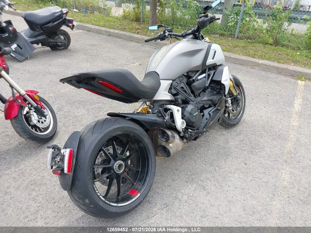 Ducati Diavel 1260 S 2020 ZDMGAHRW0LB003754 Image 4