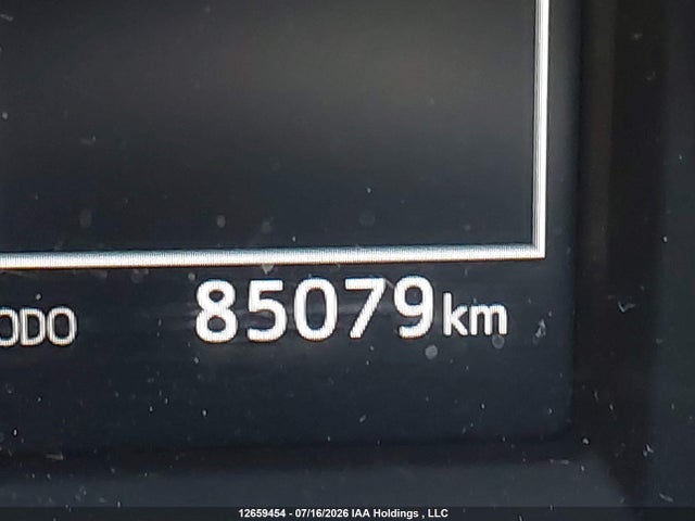Toyota RAV4 LE 2018 2T3BFREV3JW696530 Image 15