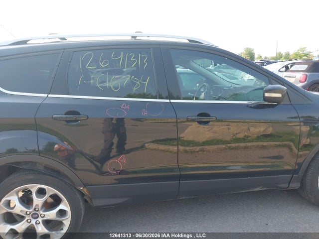 12641313 :رقم المزاد ، 1FMCU9J99FUC16784 vin ، 2015 Ford Escape Titanium مزاد بيع