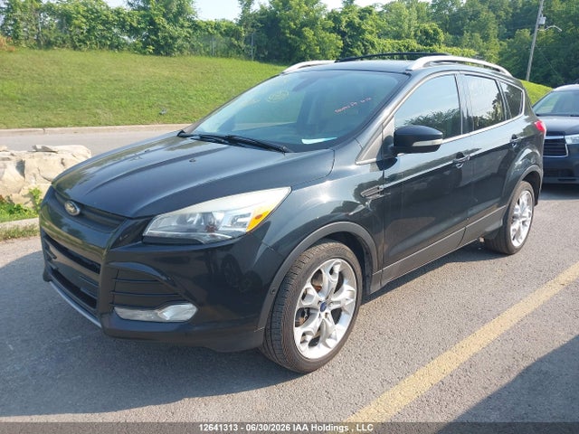 1FMCU9J99FUC16784 Ford Escape Titanium