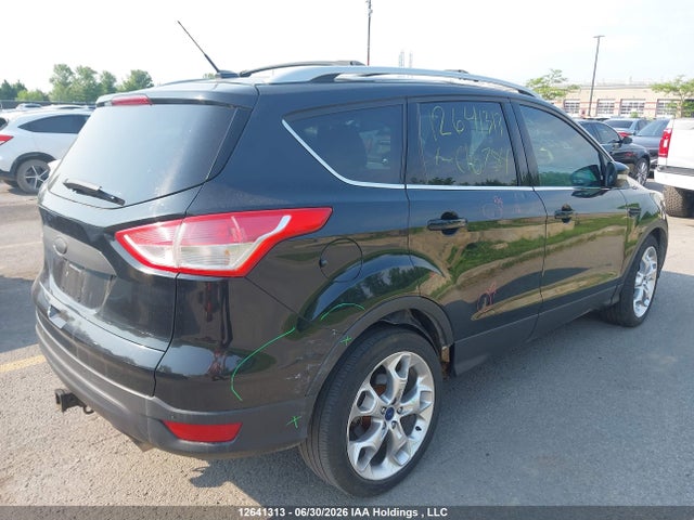 12641313 :رقم المزاد ، 1FMCU9J99FUC16784 vin ، 2015 Ford Escape Titanium مزاد بيع