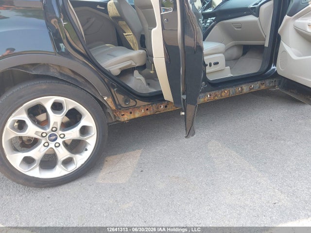 12641313 :رقم المزاد ، 1FMCU9J99FUC16784 vin ، 2015 Ford Escape Titanium مزاد بيع