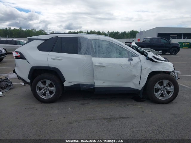 Toyota RAV4 2025 2T3RWRFV7SW294279 Image 13