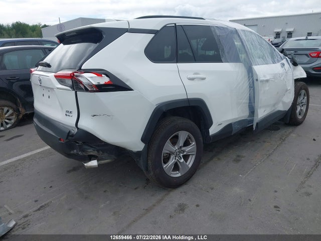 Toyota RAV4 2025 2T3RWRFV7SW294279 Image 4