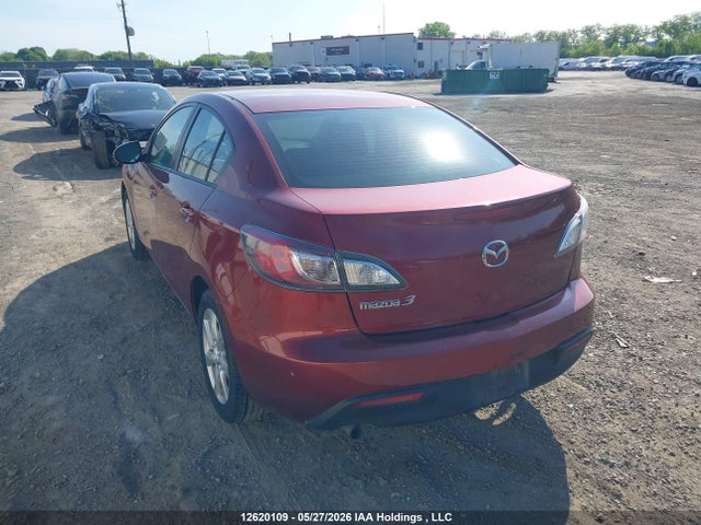 12620109 :رقم المزاد ، JM1BL1UF3B1389881 vin ، 2011 Mazda 3 I مزاد بيع