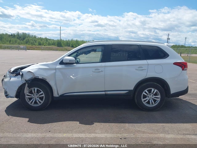JA4AZ2A38KZ602524 Mitsubishi Outlander Es