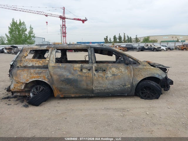 KIA SEDONA LX 2017 KNDMB5C18H6270034 Image 11