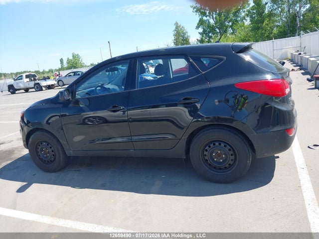 Продажа на аукционе авто 2015 Hyundai Tucson Gl, vin: KM8JT3AF8FU996015, номер лота: 12659490
