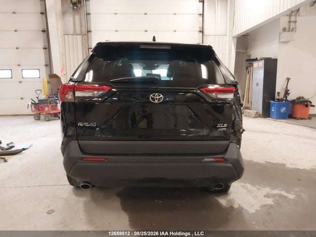 2T3R1RFVXPC387787 Toyota Rav4 Xle/xle Premium
