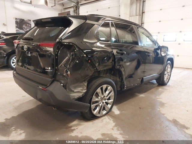 2T3R1RFVXPC387787 Toyota Rav4 Xle/xle Premium