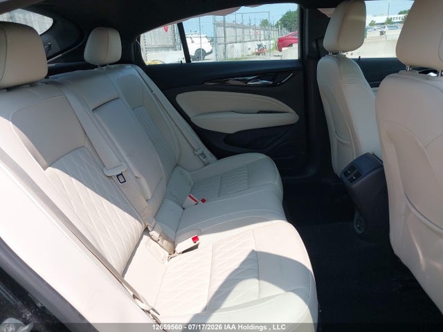 W04GW6SX1K1035762 Buick Regal Sportback Avenir