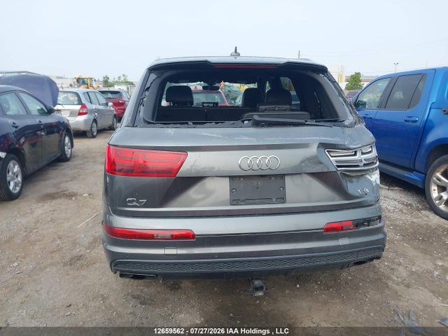 WA1WAAF77JD004262 Audi Q7 3.0t Technik